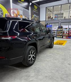 جيب جراند شيروكي إل